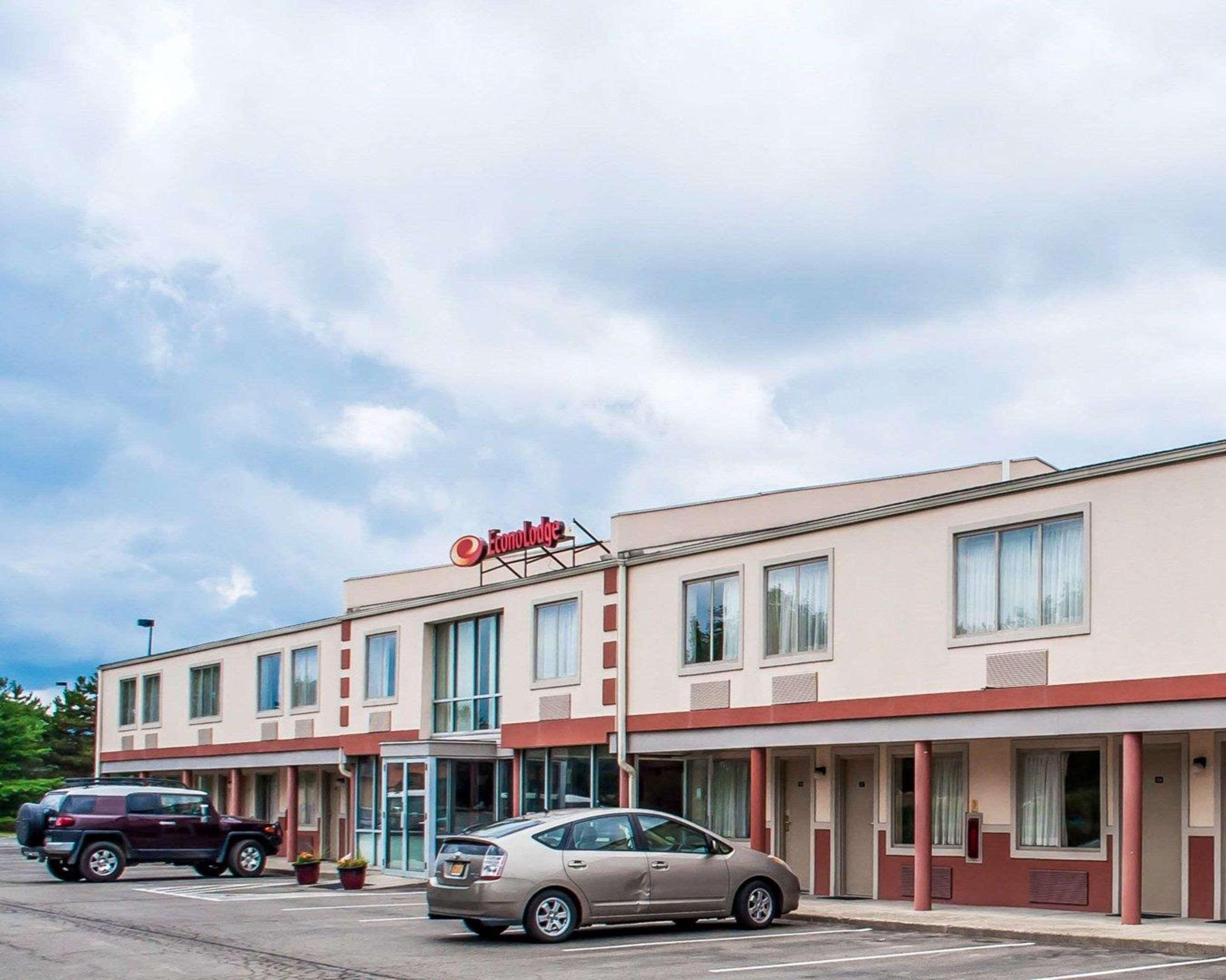 Econo Lodge Elmira-Corning Fisherville Kültér fotó