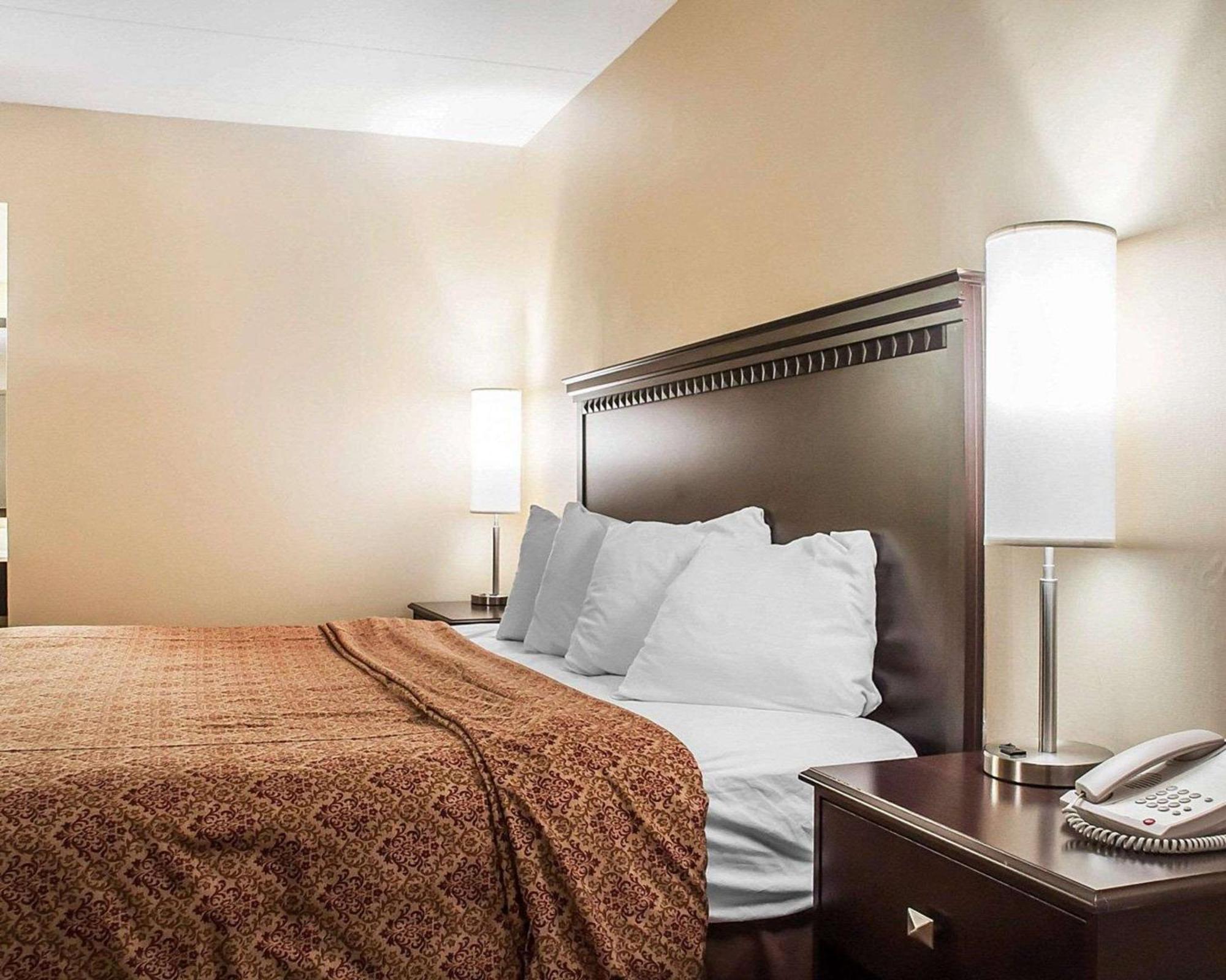 Econo Lodge Elmira-Corning Fisherville Kültér fotó